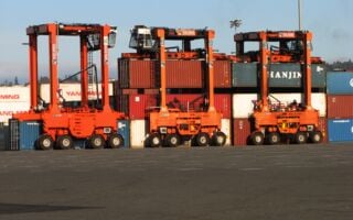 End of an Era: The Last Kalmar Classic Straddle Carrier Leaves the Factory